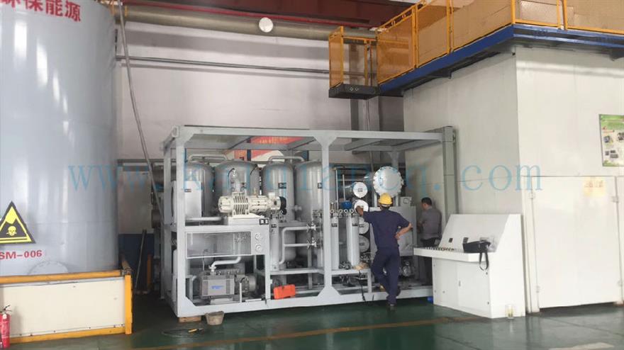 南京乾鼎長環保能源發展公司濾油機現場 (1).jpg 南京環保公司雙級真空濾油機現場使用